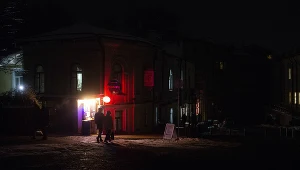 23.11.2022 Kijow, Ukraina. Blackout w Kijowie z powodu rosyjskiego ostrzalu