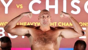 Tyson Fury okazał się cięższy od Dereka Chisory