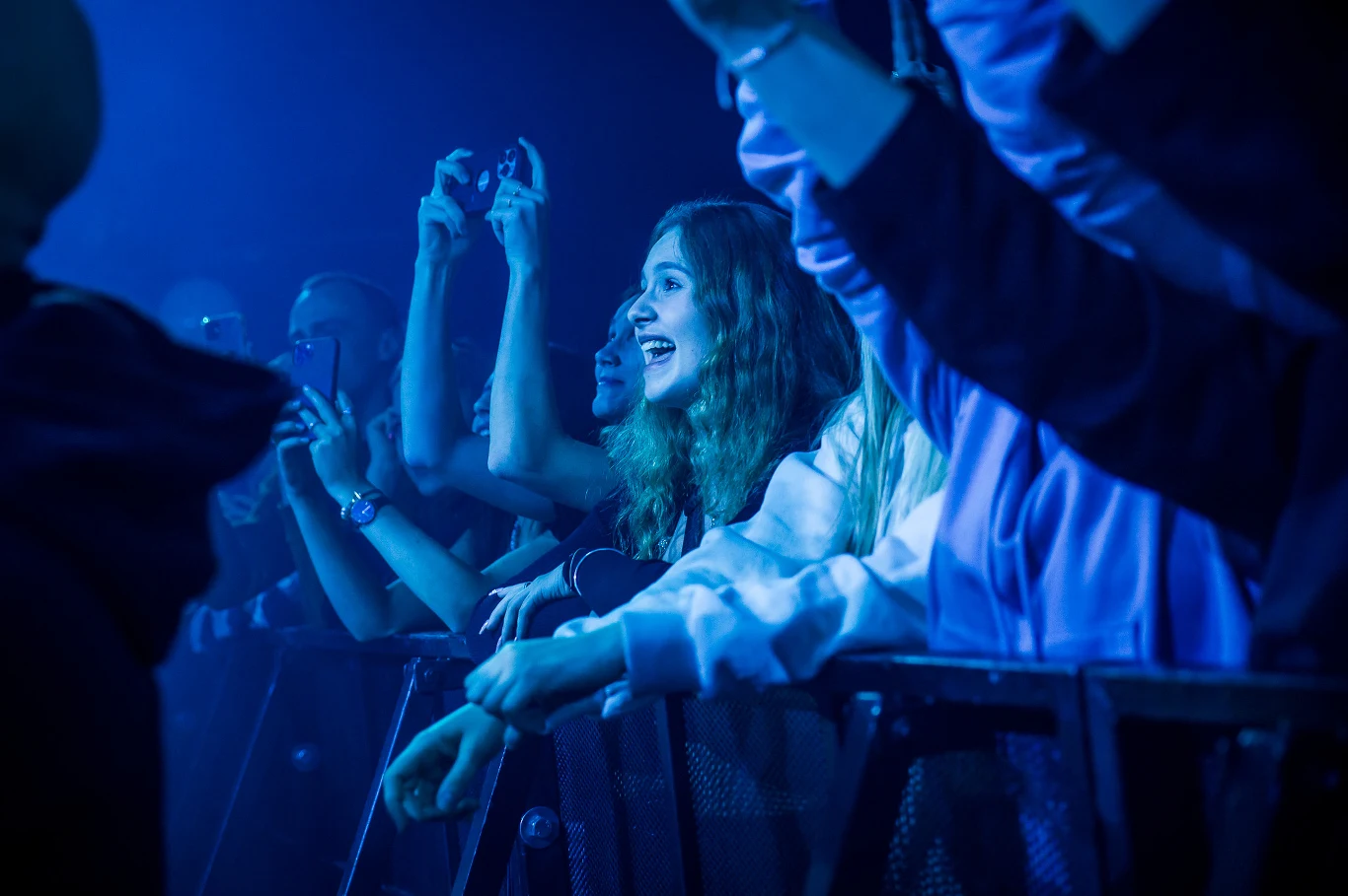 Julia Wieniawa promuje album "Omamy" zimową trasą koncertową Julia Wieniawa promuje album "Omamy" zimową trasą koncertową