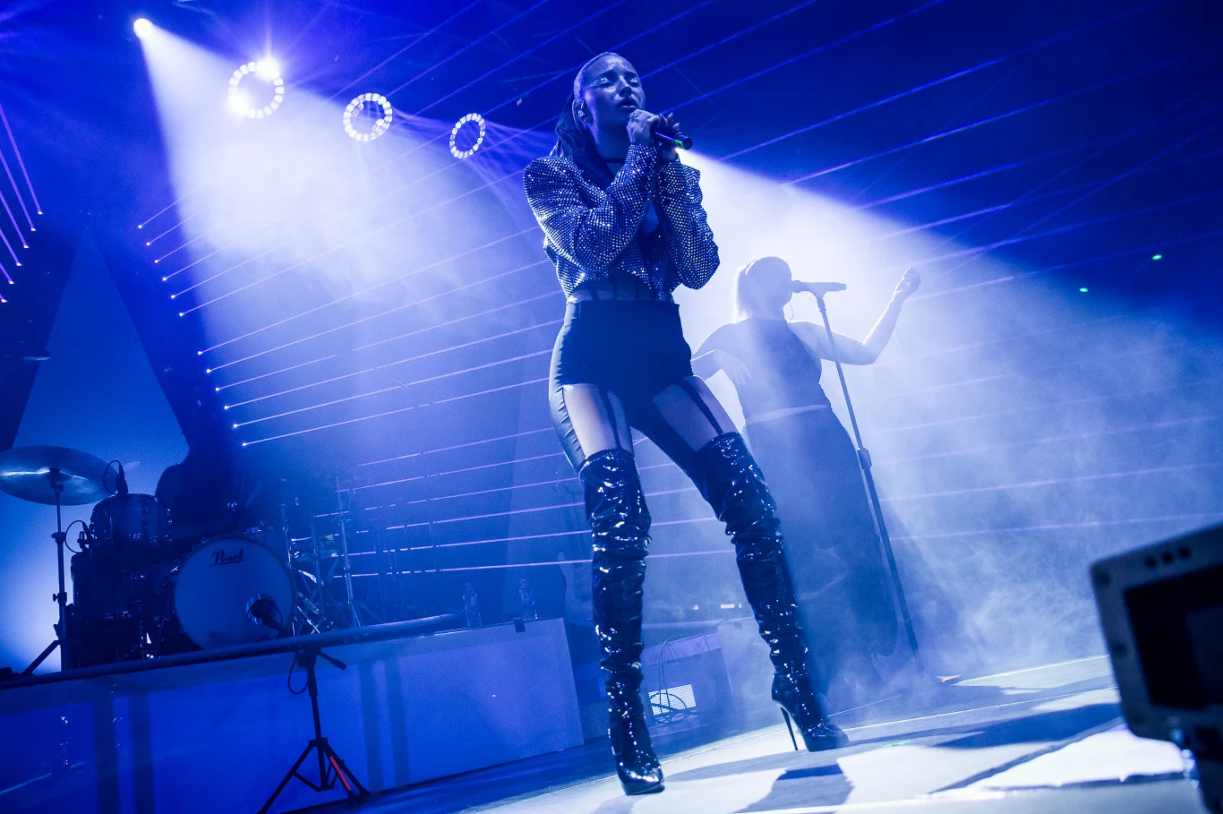 Julia Wieniawa promuje album "Omamy" zimową trasą koncertową Julia Wieniawa promuje album "Omamy" zimową trasą koncertową