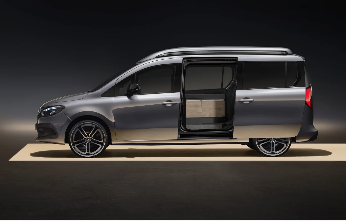 Mercedes Concept EQT Marco Polo 