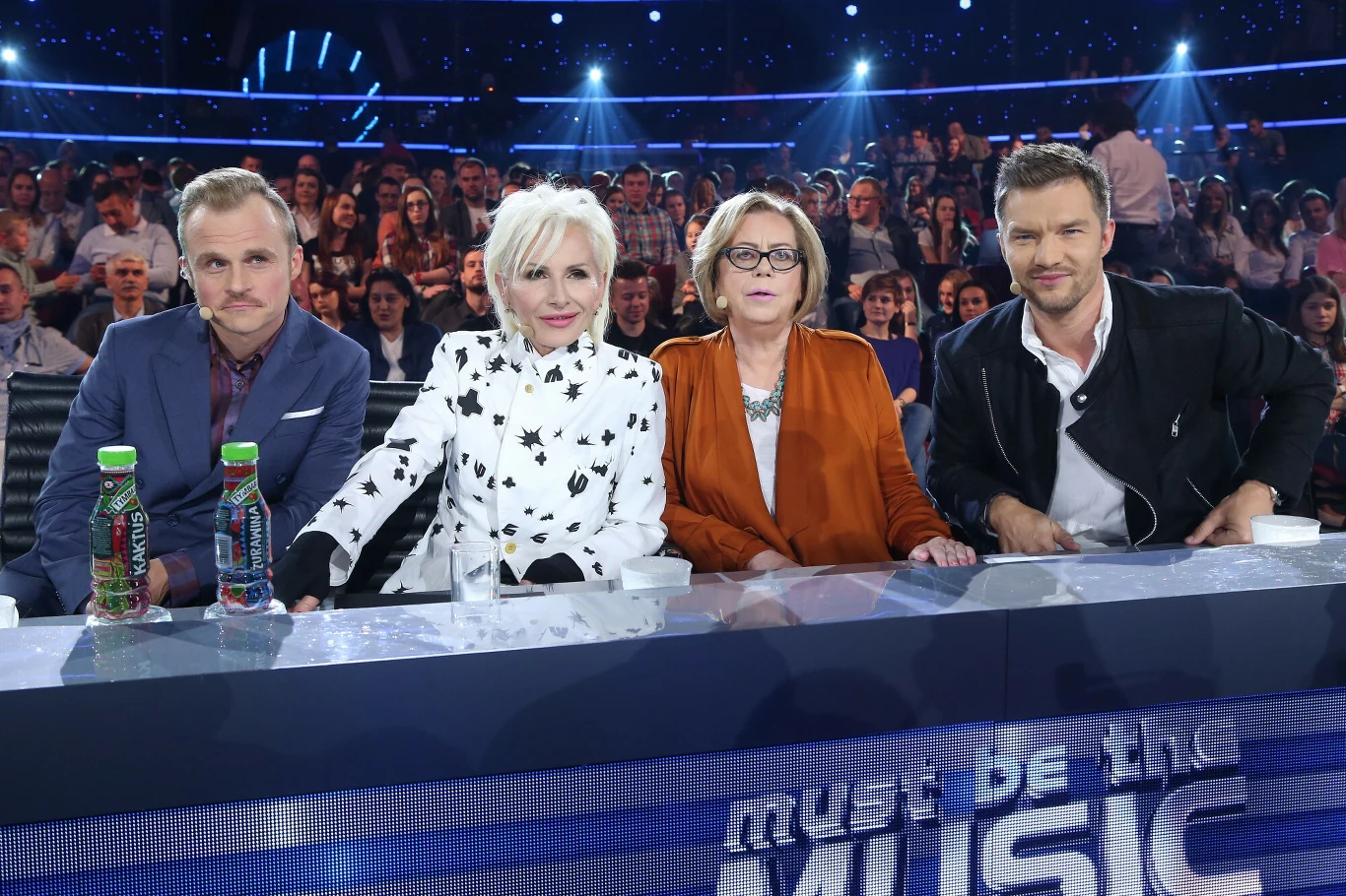 Elżbieta Zapendowska z jurorami "Must Be The Music": Piotrem Roguckim, Korą i Adamem Sztabą