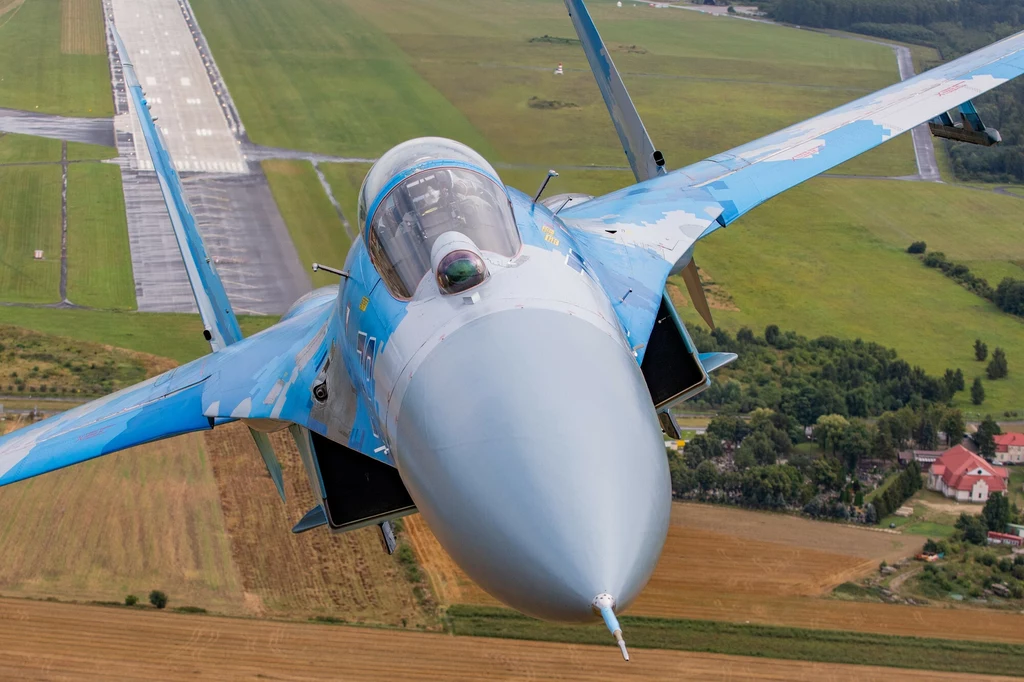 SU-27 - Samolot ukraińskich sił powietrznych / zdjęcie ilustracyjne SU-27 - Samolot ukraińskich sił powietrznych / zdjęcie ilustracyjne