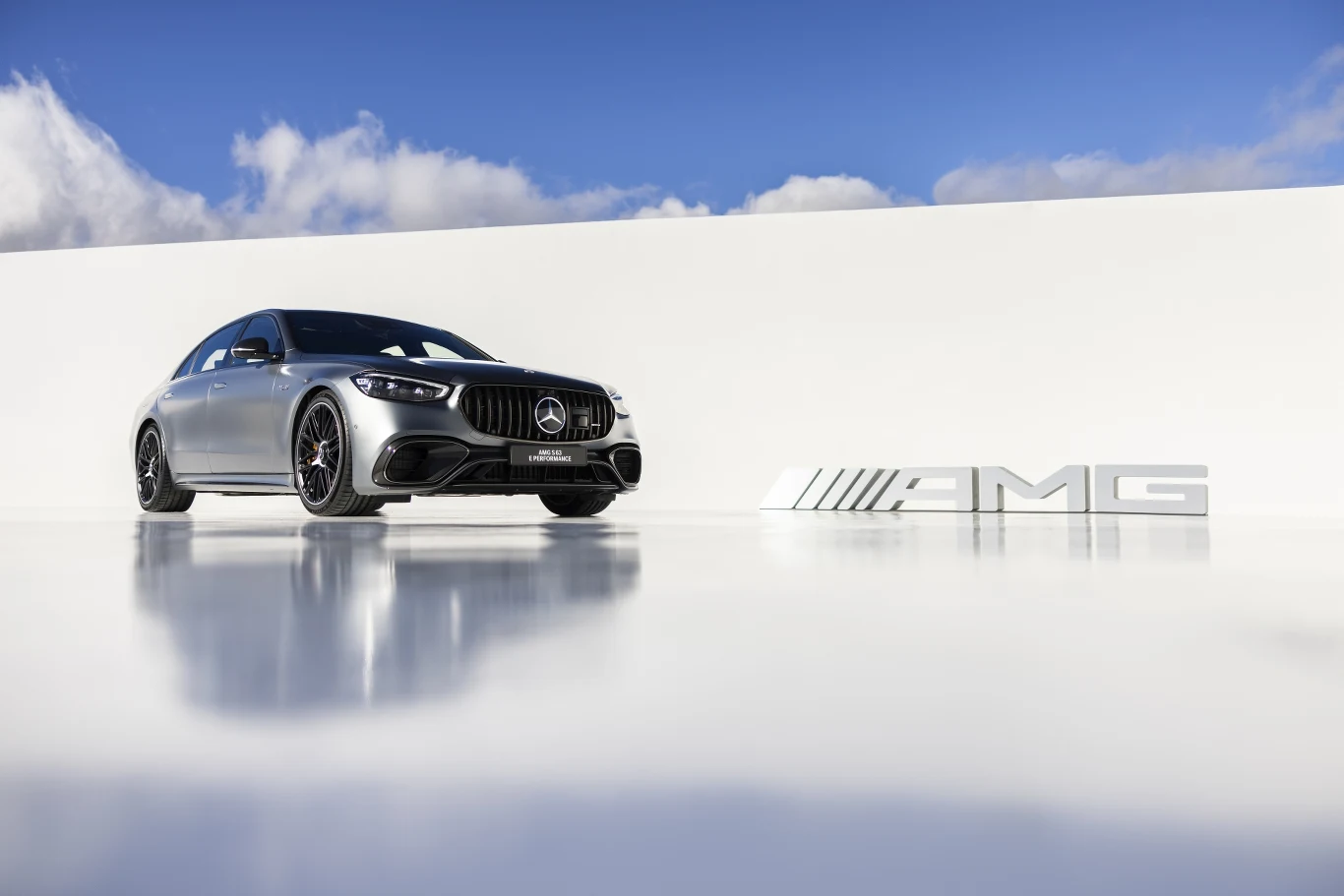 Mercedes-AMG S63 E Performance 