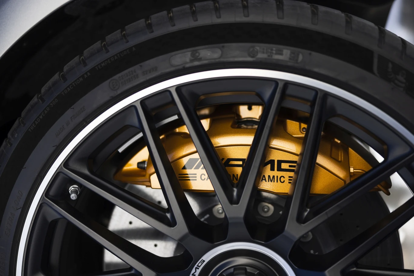 Mercedes-AMG S63 E Performance 
