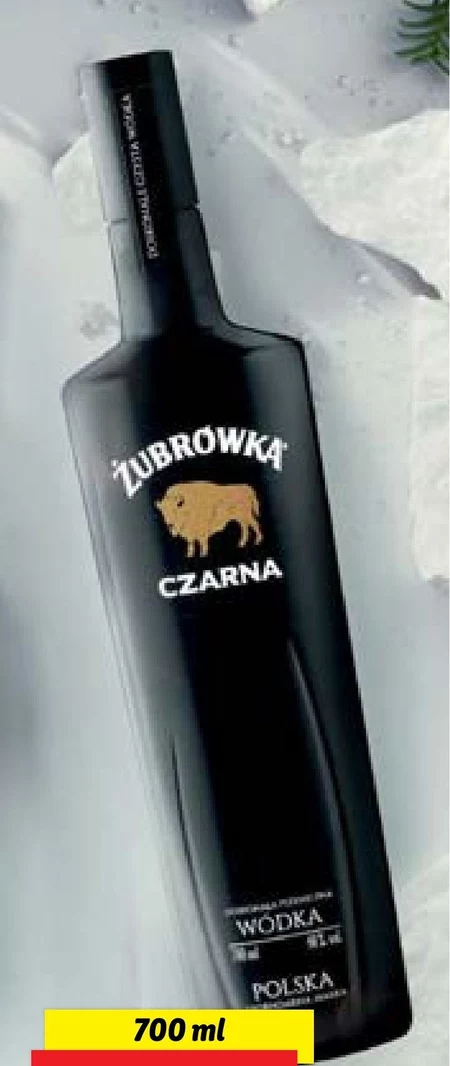 Żubrówka Czarna Wódka 700 ml