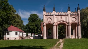 Pałac Paca w Dowspudzie. Ruiny zamienią się w luksusowy hotel