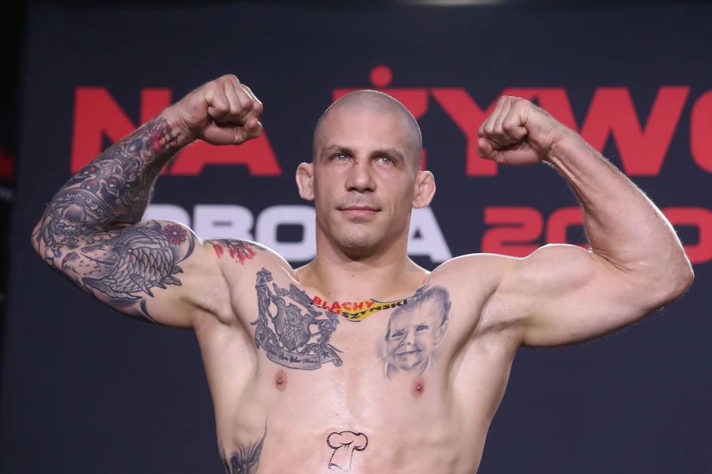 Damian Janikowski, ważenie przed KSW 59 Damian Janikowski, ważenie przed KSW 59