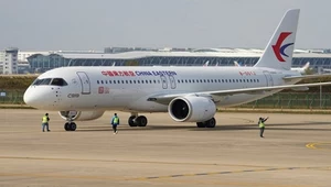 Chiny mają C919, swój pierwszy samolot pasażerski. Koniec duopolu Boeinga i Airbusa?