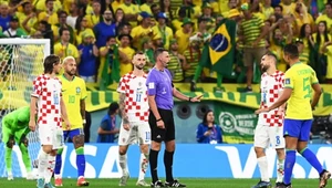 Reprezentacja Brazylii domagała się rzutu karnego po zagraniu piłki ręką