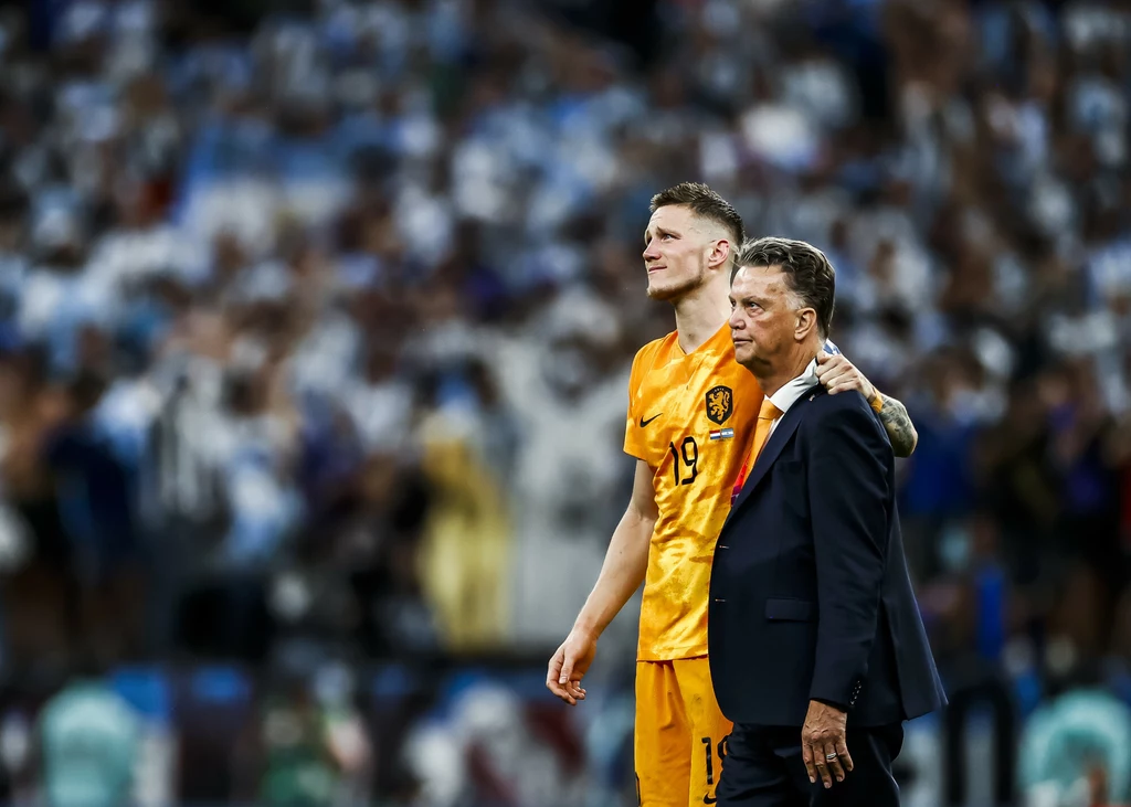 Louis Van Gaal podczas meczu Holandii z Argentyną Louis Van Gaal podczas meczu Holandii z Argentyną
