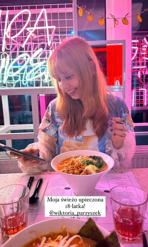 Wiktoria Parzyszek świętowała 18-te urodziny ze sławną siostrą!