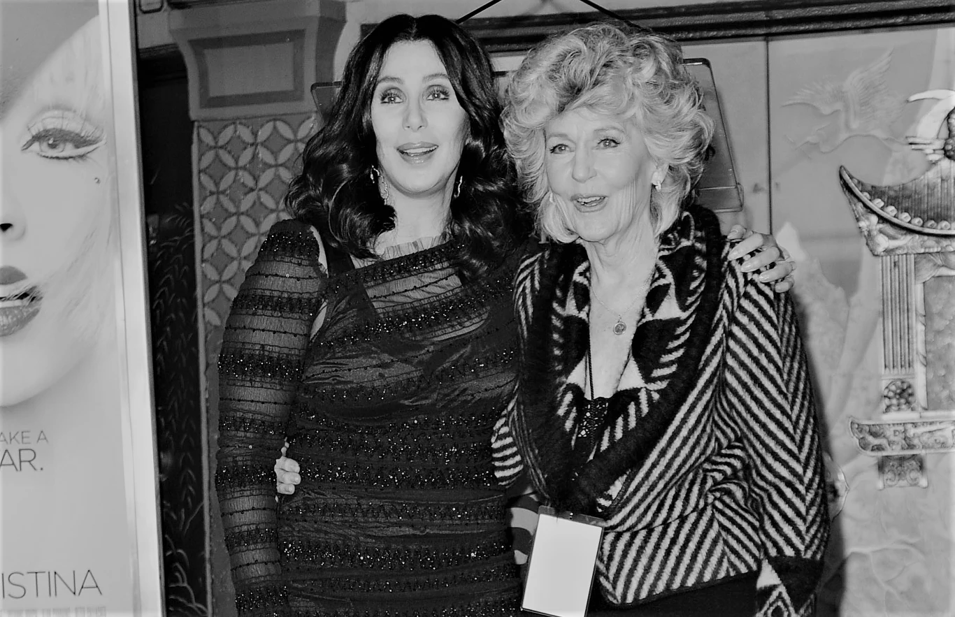 Mama Cher, Georgia Holt, zmarła w wieku 96 lat Mama Cher, Georgia Holt, zmarła w wieku 96 lat