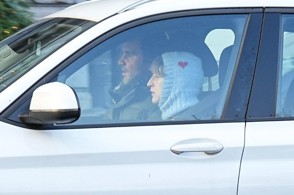 Lara Gessler mimo choroby wyszła z domu Lara Gessler mimo choroby wyszła z domu