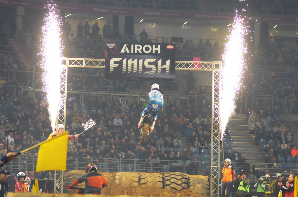 Billy Bolt w Krakowie zdobył drugi z rzędu tytuł mistrza świata SuperEnduro Billy Bolt w Krakowie zdobył drugi z rzędu tytuł mistrza świata SuperEnduro
