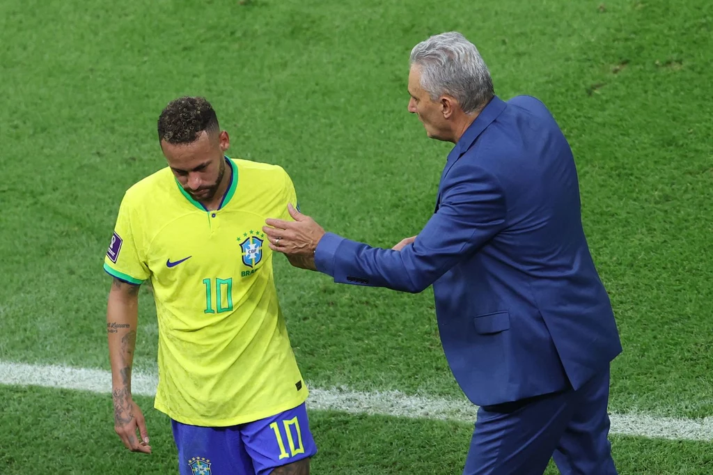 Neymar w emocjonalny sposób pożegnał Tite Neymar w emocjonalny sposób pożegnał Tite
