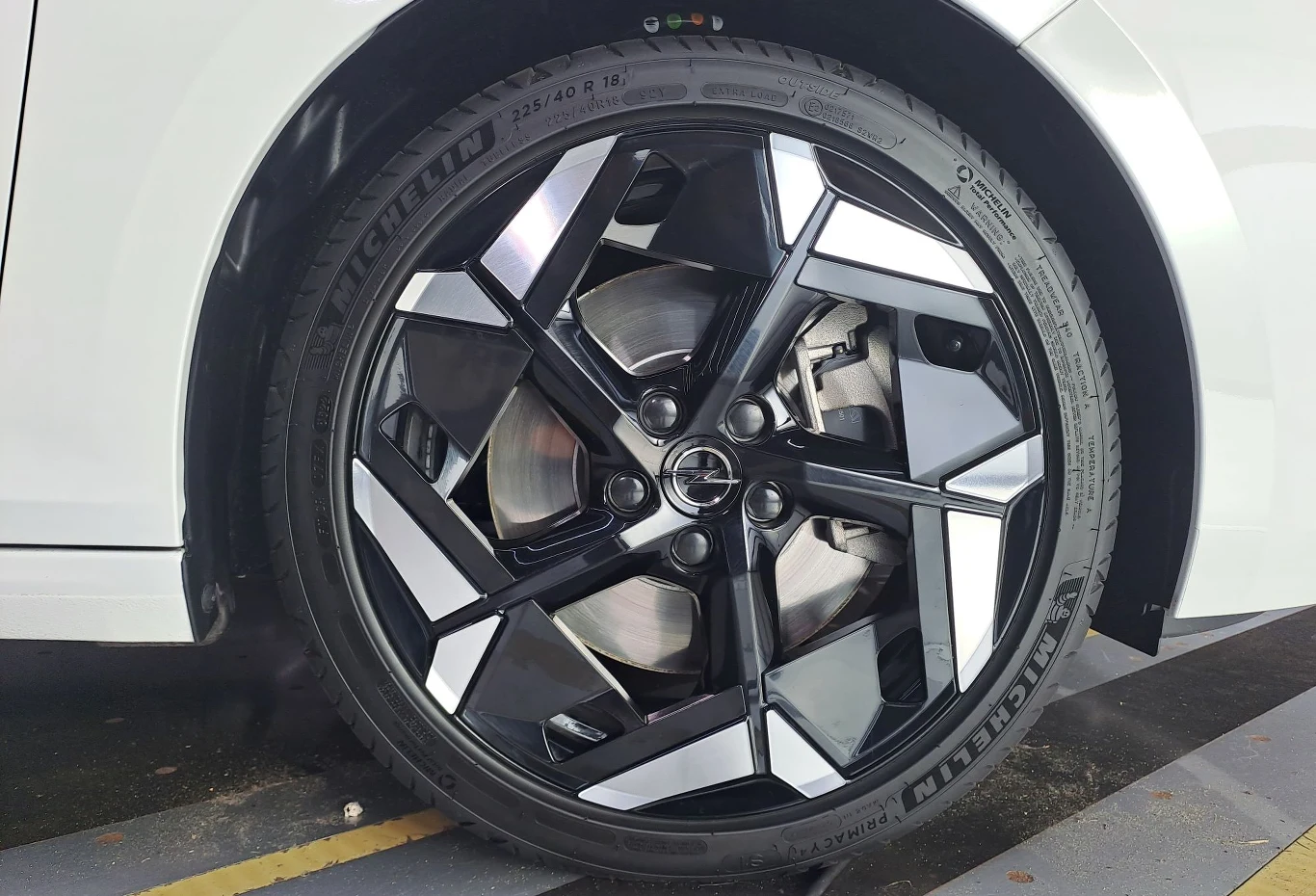 Opel Astra GSe.