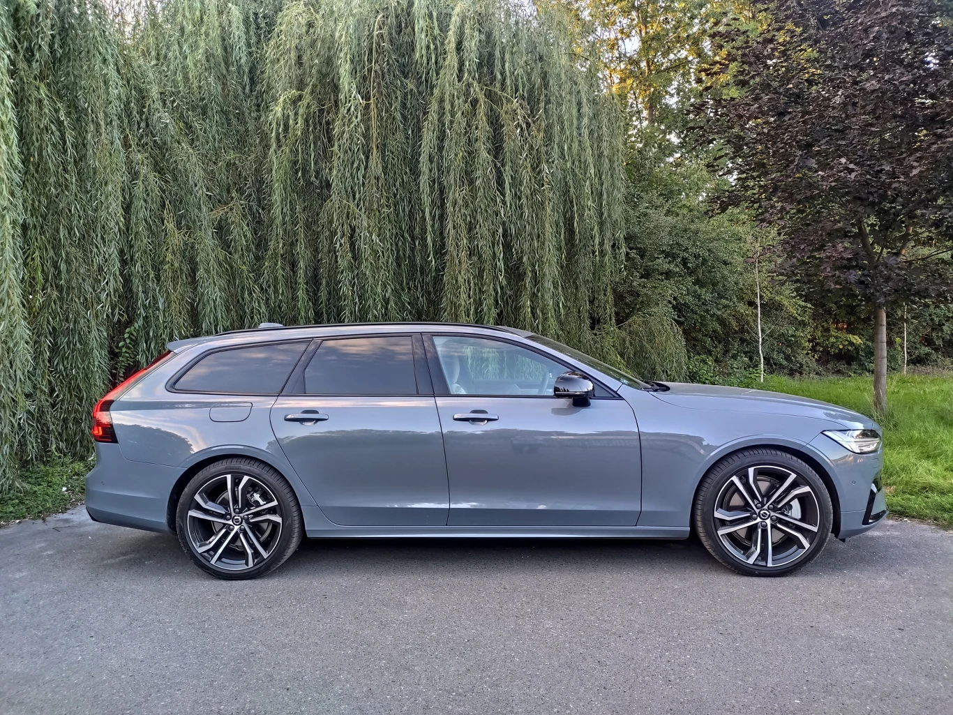 Volvo V90 T8 Recharge