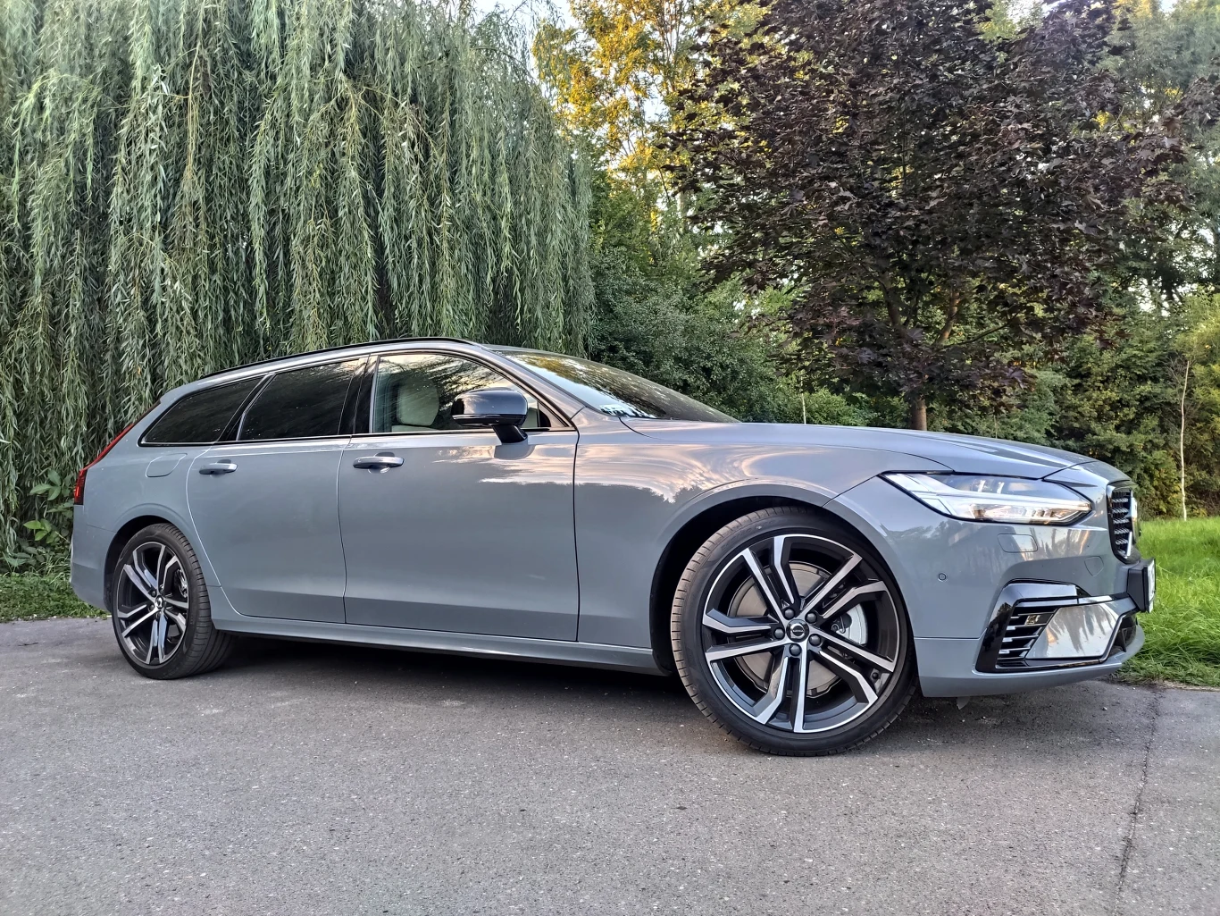 Volvo V90 T8 Recharge