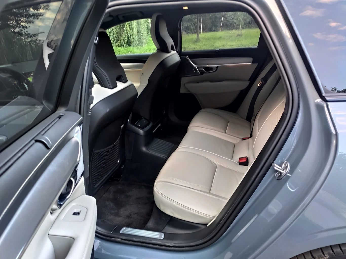 Volvo V90 T8 Recharge