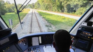 Velaro Novo - superszybki pociąg niemieckiej firmy Siemens Mobility osiągnął prędkość 405 km na godzinę