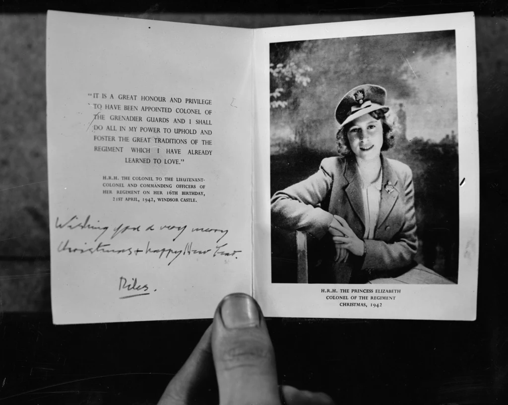 Kartka świąteczna od księżniczki Elżbiety z 1942 roku
