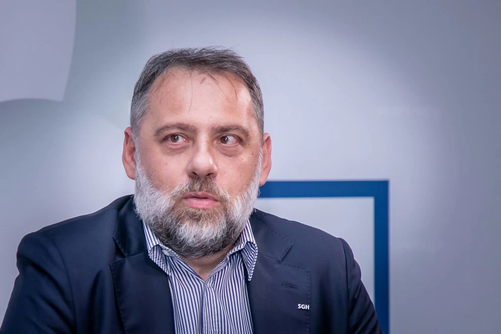 prof. Waldemar Rogowski, główny analityk grupy BIK
