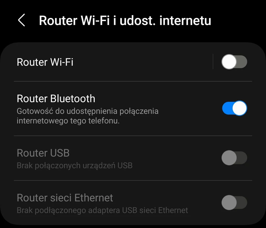 Po sparowaniu smartfona z komputerem włącz router Bluetooth w telefonie. 