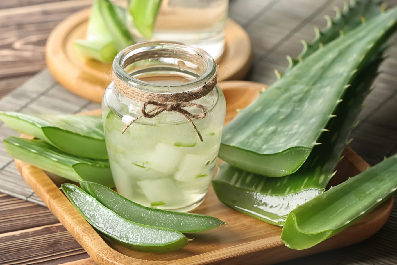 Na co pomaga aloes do picia? Waciwoci i dawkowanie - Kobieta w INTERIA.PL