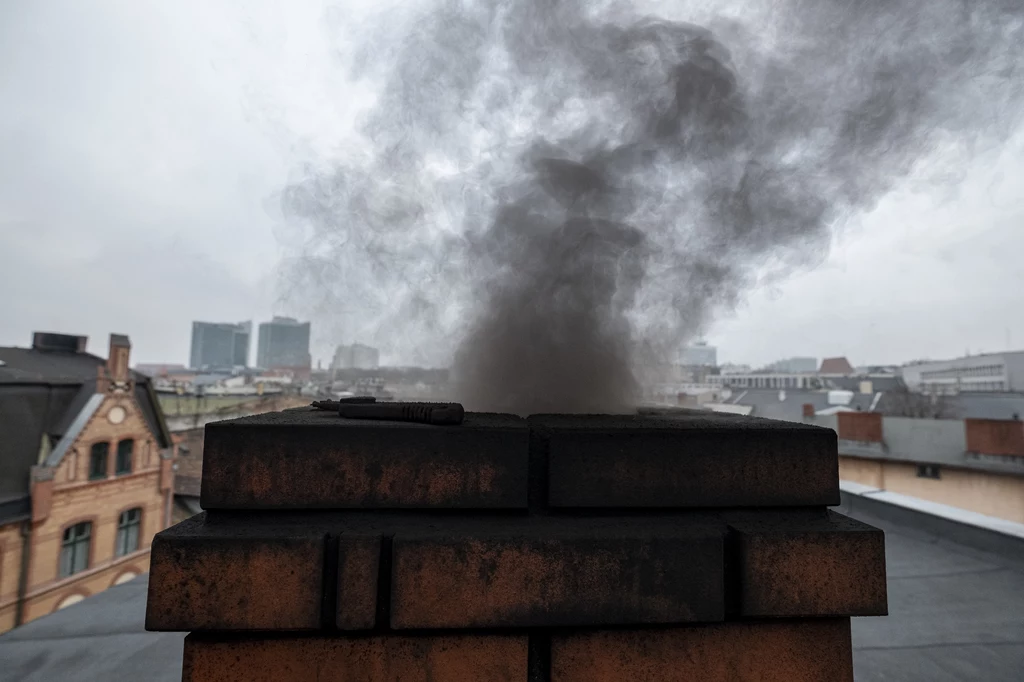 W całej Polsce zapanował nieznośny smog. Fioletową plamą na mapie zanieczyszczeń jest Wielkopolska 