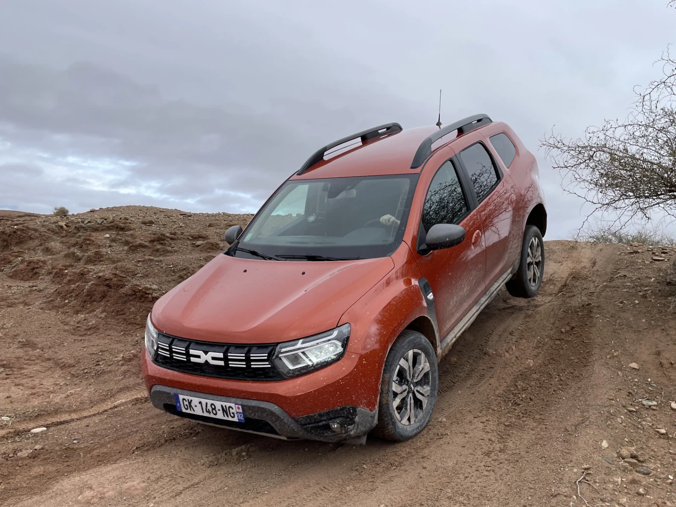 Dacia Duster Camp 2022