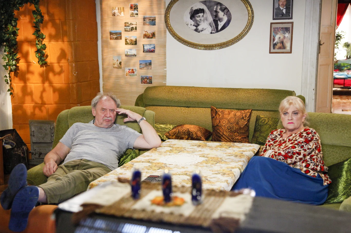 "Świat według Kiepskich" - na planie serialu. Andrzej Grabowski, Marzena Kipiel-Sztuka "Świat według Kiepskich" - na planie serialu. Andrzej Grabowski, Marzena Kipiel-Sztuka