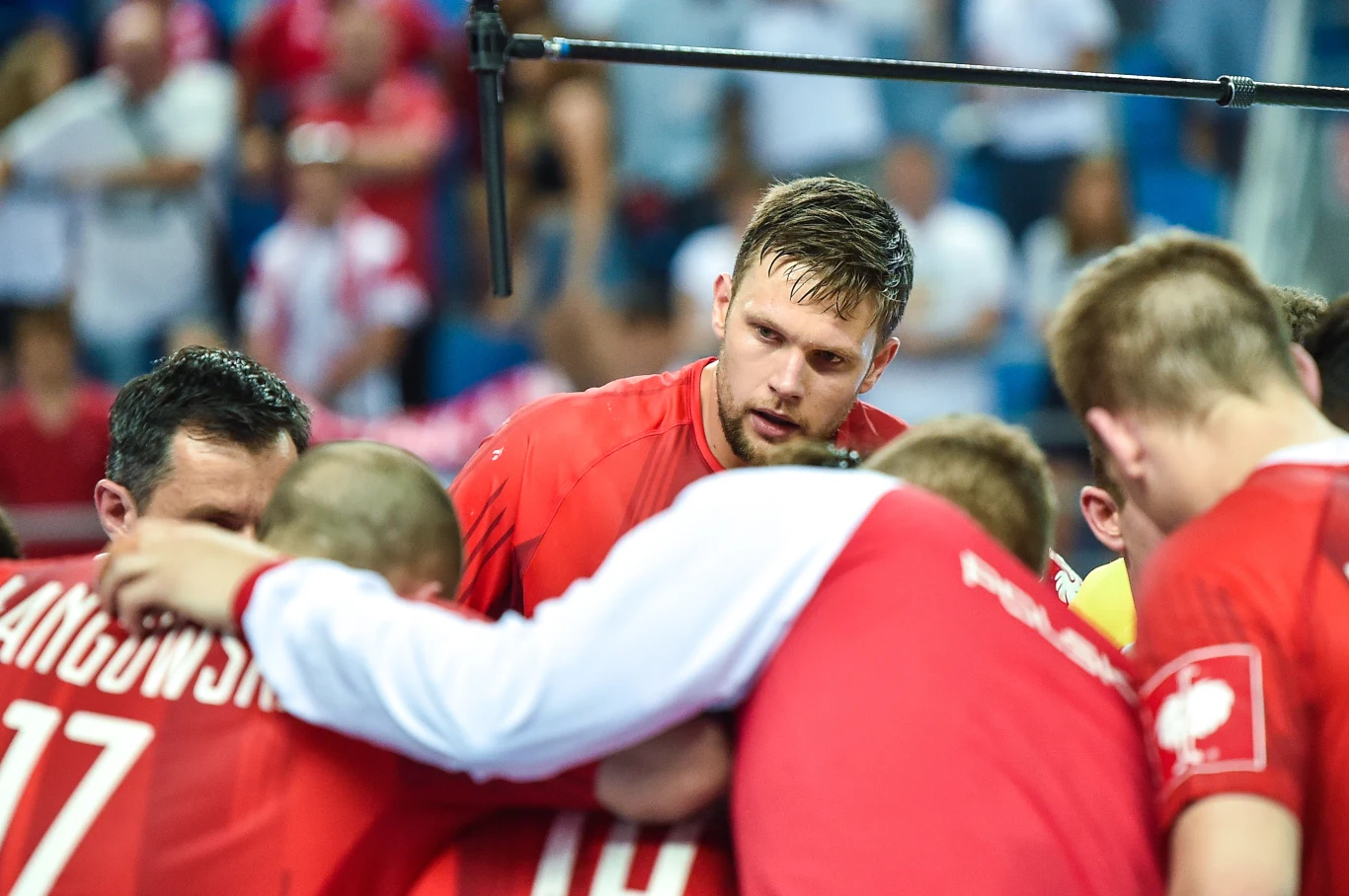 Kamil Syprzak w ostatnim meczu Ligi Mistrzów w tym roku doznał kontuzji, która raczej wykluczy jego udział w mistrzostwach świata Kamil Syprzak w ostatnim meczu Ligi Mistrzów w tym roku doznał kontuzji, która raczej wykluczy jego udział w mistrzostwach świata