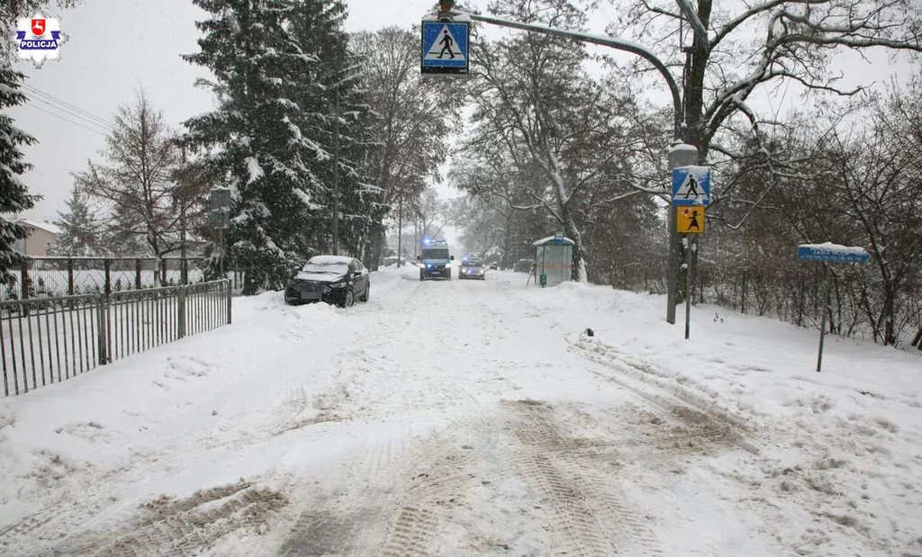 14-latka została potrącona na oznakowanym przejściu dla pieszych w pobliżu szkoły