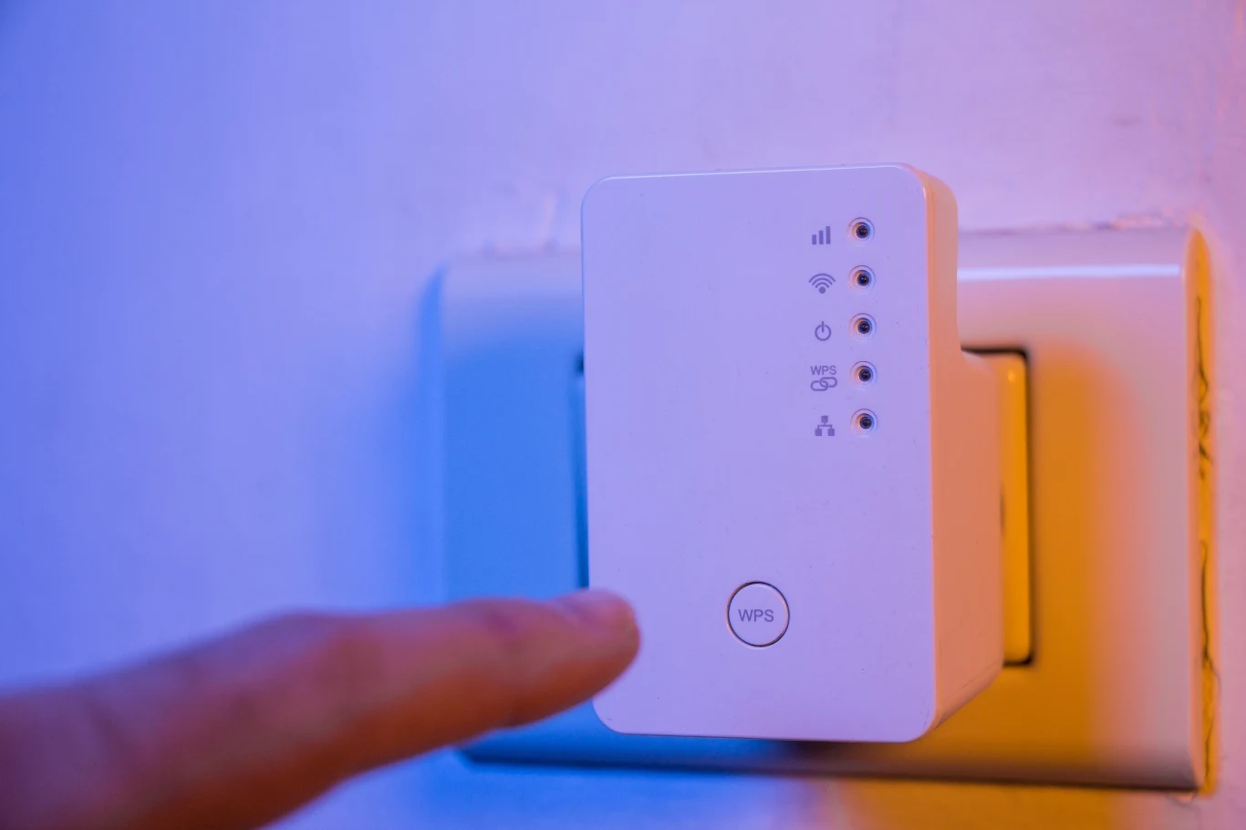 Problemy z Wi-Fi w domu piętrowym? Pomóc może repeater lub dodatkowy router