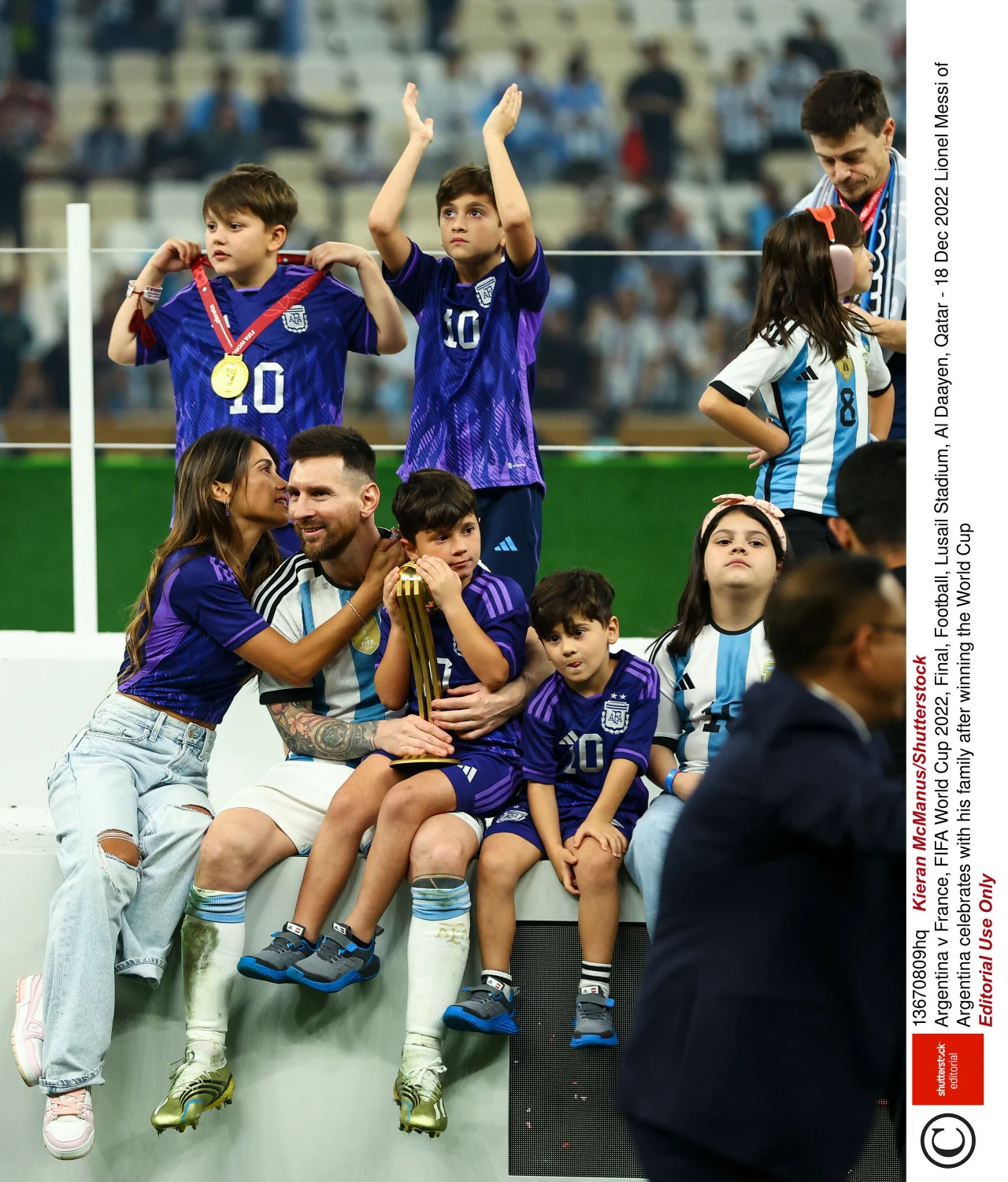 Rodzine Messiego wspierała go podczas mundialu 2022 w Katarze Rodzine Messiego wspierała go podczas mundialu 2022 w Katarze