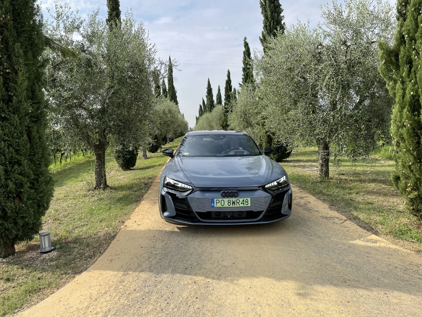 Audi e-tron Grand Tour