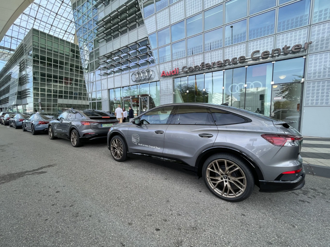 Audi e-tron Grand Tour