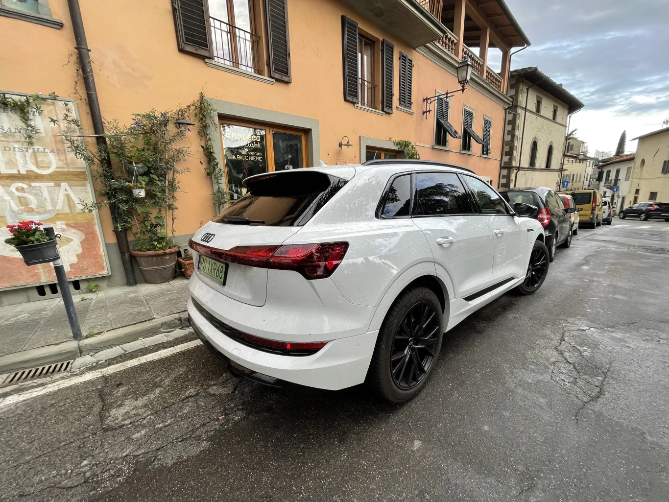 Audi e-tron Grand Tour