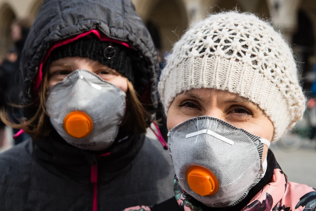 Najnowsze badania wskazują na niepokojącą tendencję. Większy smog oznacza prawdopodobnie większą liczbę samobójstw