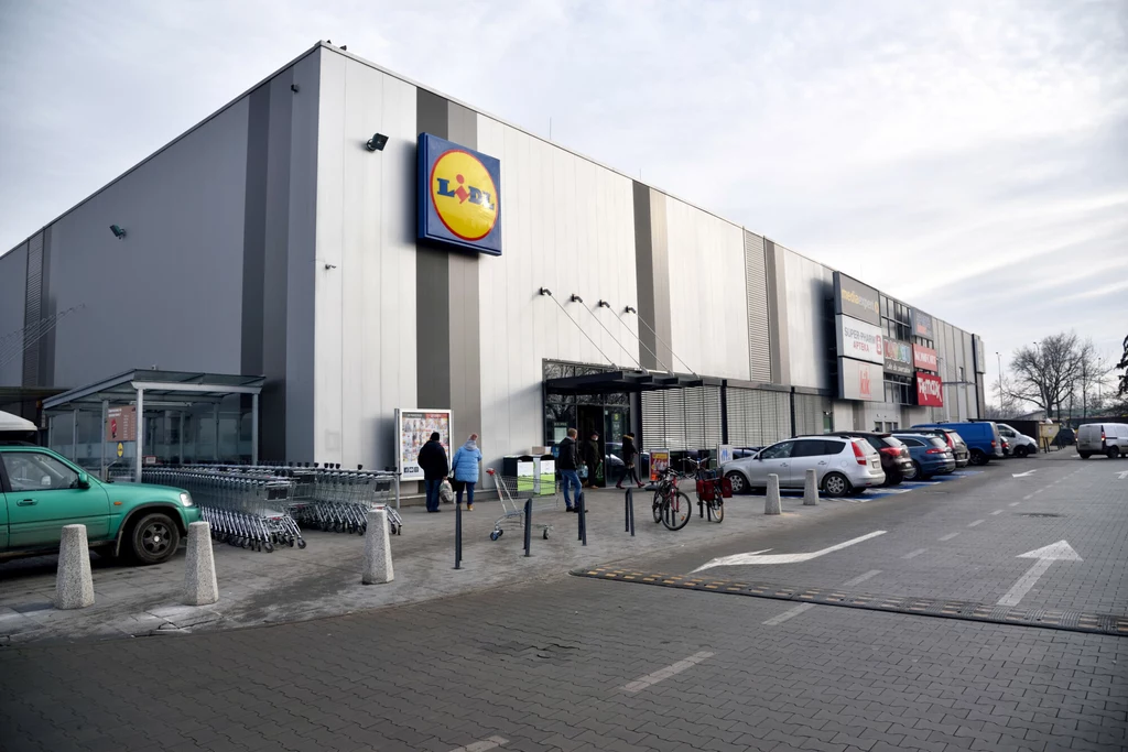 Godziny otwarcia sklepów Lidl w Wigilię 2022. Jak będą otwarte sklepy tej sieci 24 grudnia?