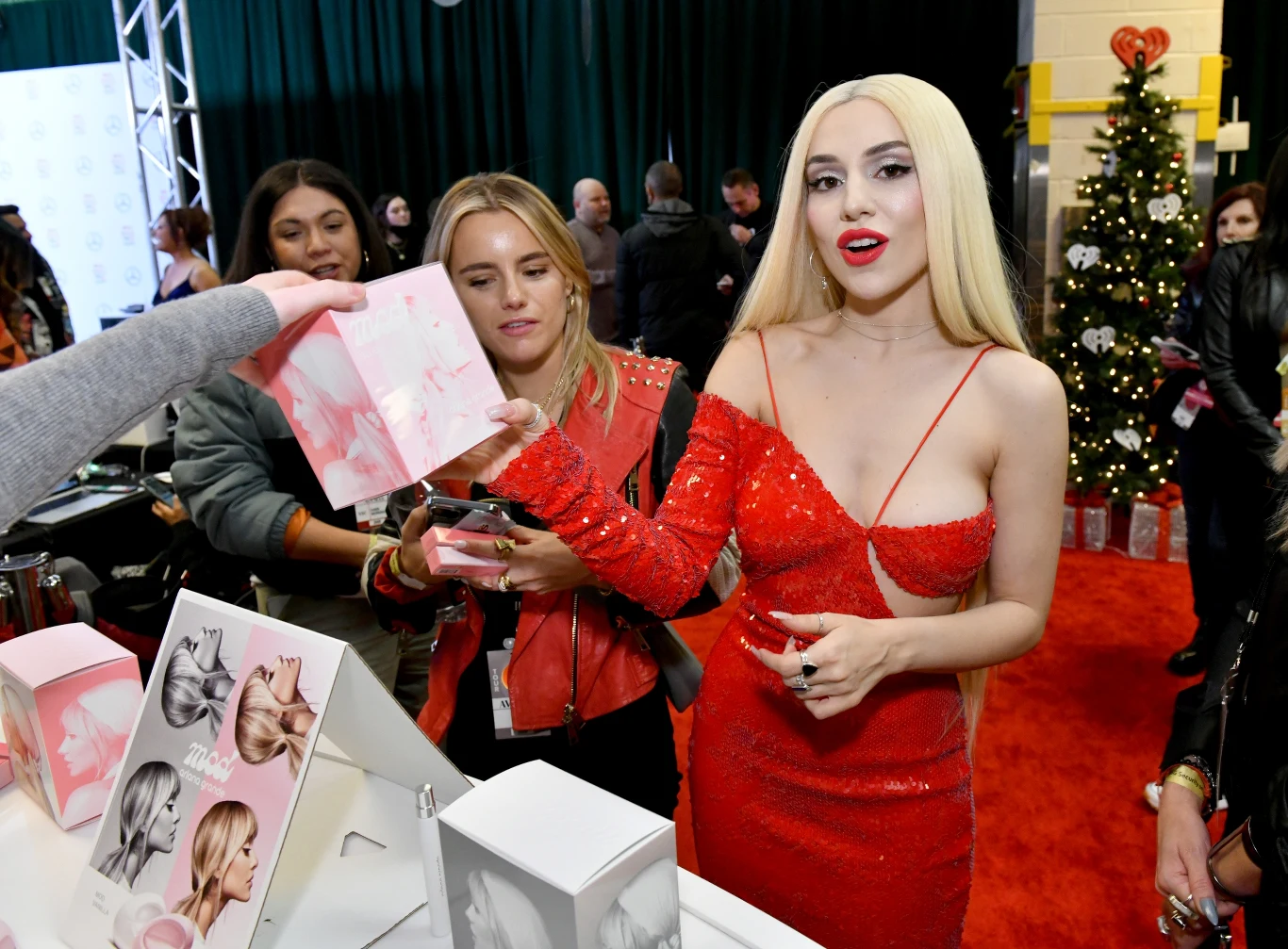 Ava Max szykuje drugą płytę Ava Max szykuje drugą płytę