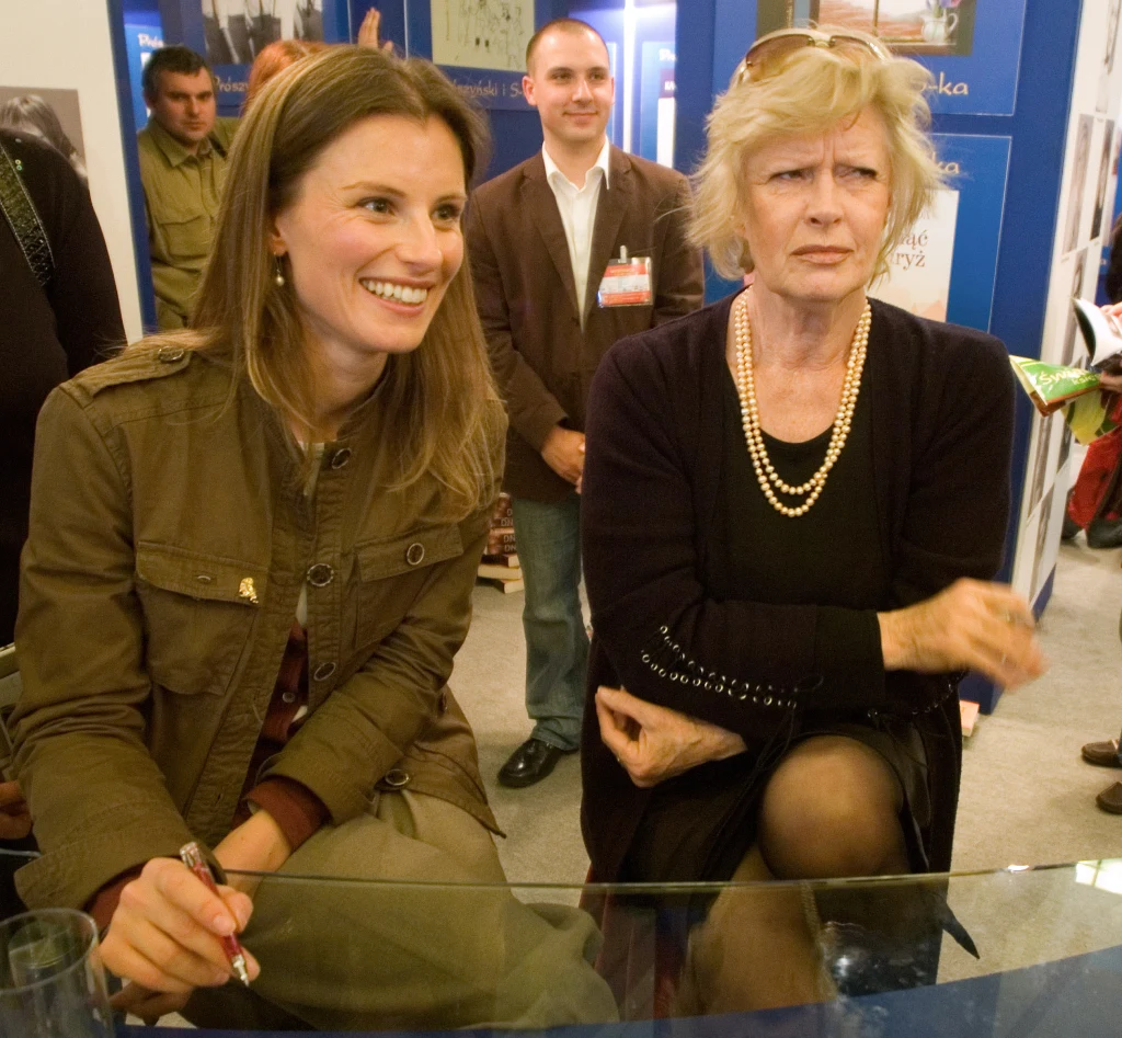 Beata Tyszkiewicz z córką Wiktorią Padlewską Beata Tyszkiewicz z córką Wiktorią Padlewską