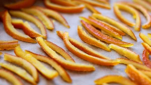 Skórka pomarańczowa lub cytrynowa może być bardzo zdrowa albo trująca. Wszystko zależy od tego, jak ją przygotujesz