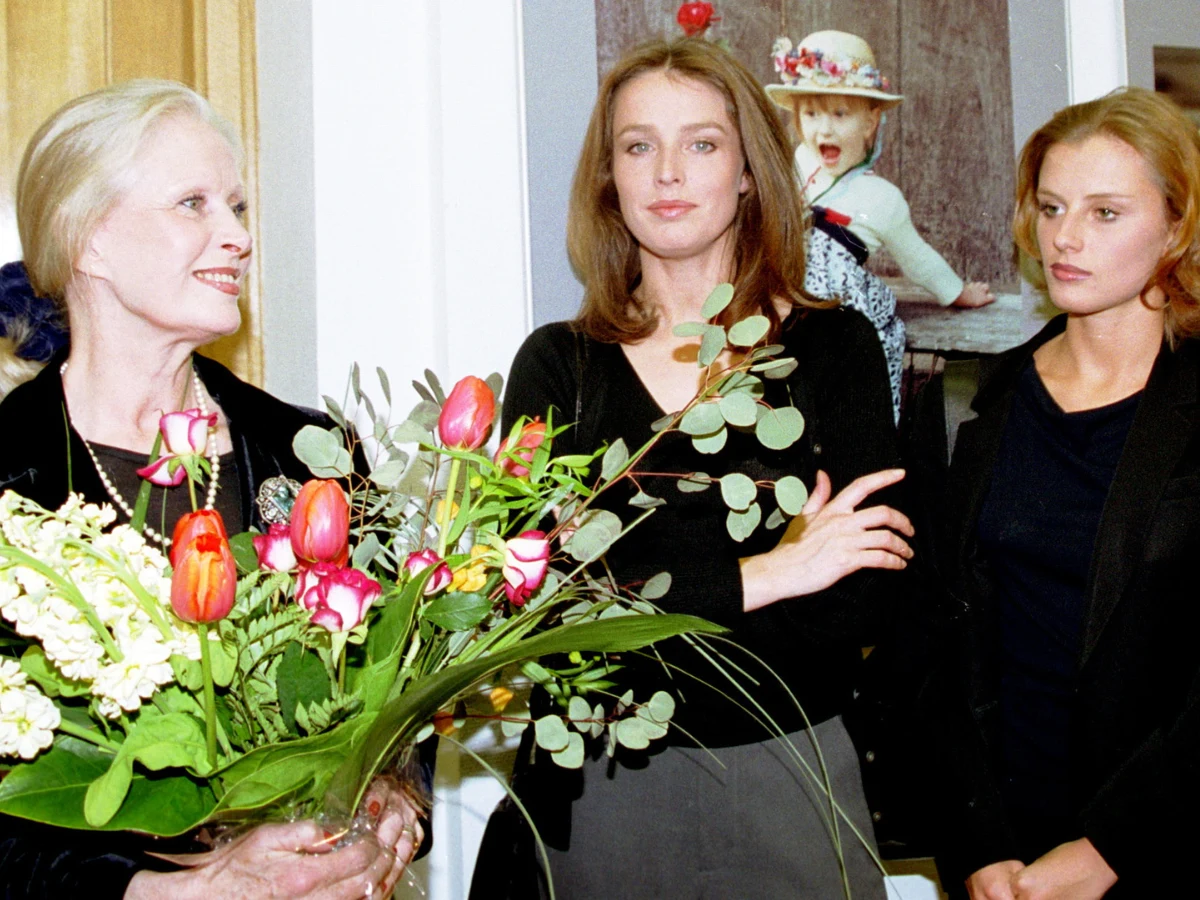 Beata Tyszkiewicz z córkami: Karoliną i Wiktorią