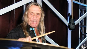 Nicko McBrain wygrał walkę z rakiem. Zaapelował do fanów