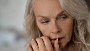 Przy chorej tarczy lub po covidzie straciłeś jasność umysłu? Tak przegonisz mgłę mózgową 