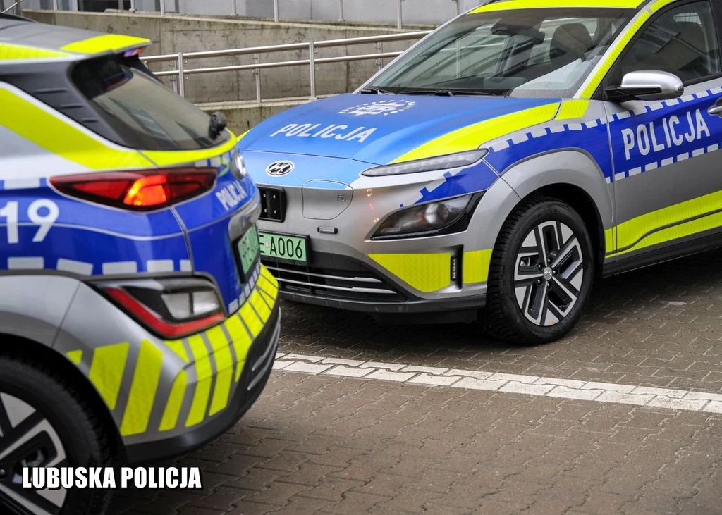 Służbę w policji w Lubuskiem rozpoczęły cztery elektryczne Hyundaie