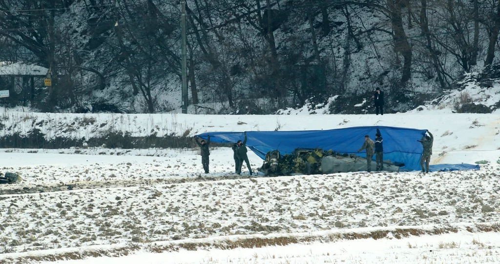 Około 140 km od Seulu rozbił się samolot szturmowy KA-1 wysłany przez władze Korei Południowej nad granicę po tym, jak przekroczyły ją drony z Północy Około 140 km od Seulu rozbił się samolot szturmowy KA-1 wysłany przez władze Korei Południowej nad granicę po tym, jak przekroczyły ją drony z Północy