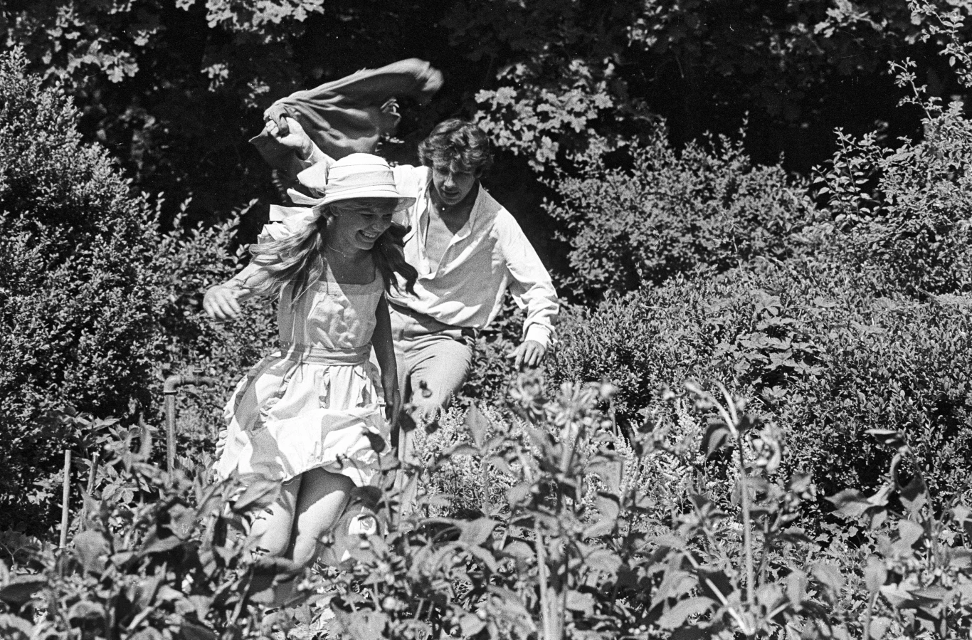 Ogromną popularność przyniosła aktorowi rola malarza Jerzego Zawadzkiego w ekranizacji powieści Kornela Makuszyńskiego "Szaleństwa panny Ewy".